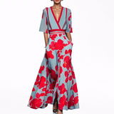 Valentina | Elegáns mély dekoltázsú maxi ruha