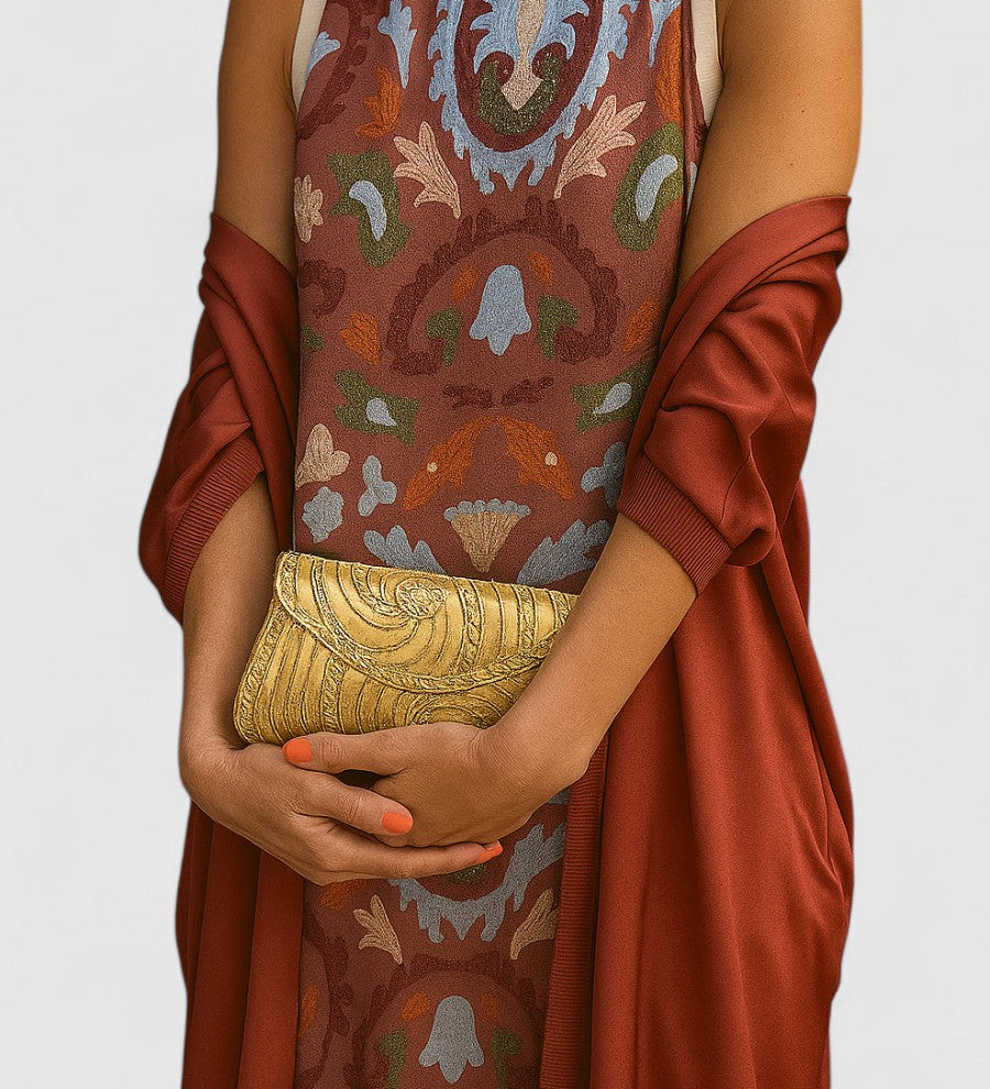 Mikaela | Elegáns ruha sállal együtt