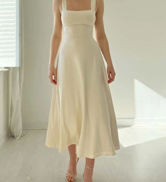 Emma - Kétoldalas Midi Ruha Audrey