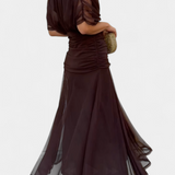 Amarra™ – Elegáns Hosszú Ruha Drapé Chiffonból