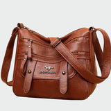 Boglárka | Barna crossbody táska puha