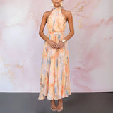 Esther | Vestido de Cuello Halter con Estampado de Acuarela